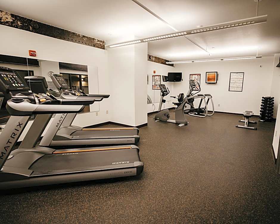 Brewhouse Inn and Suites