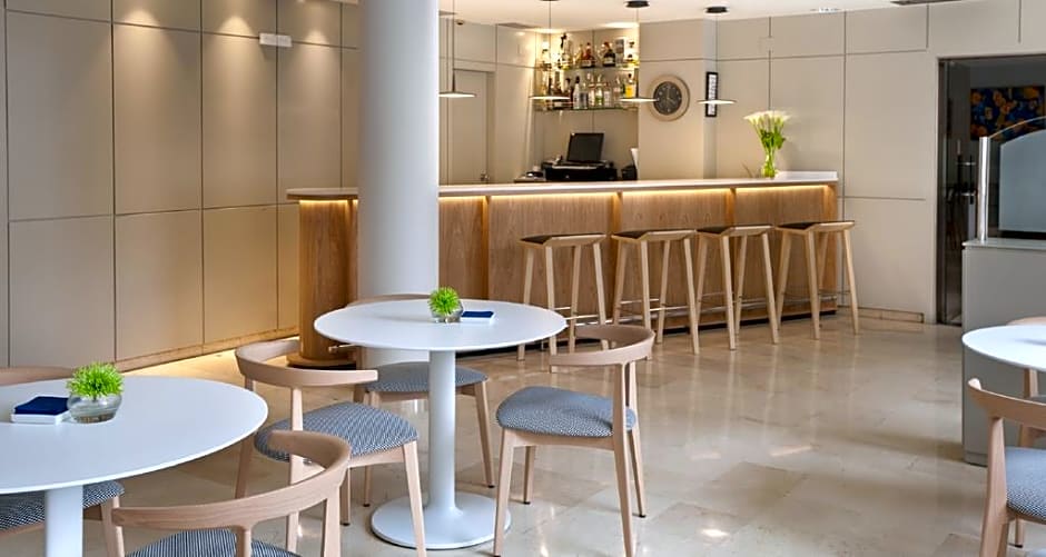 NH Ciudad De Santander