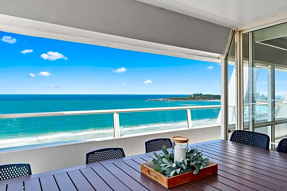 84 The Spit Holiday Apartments