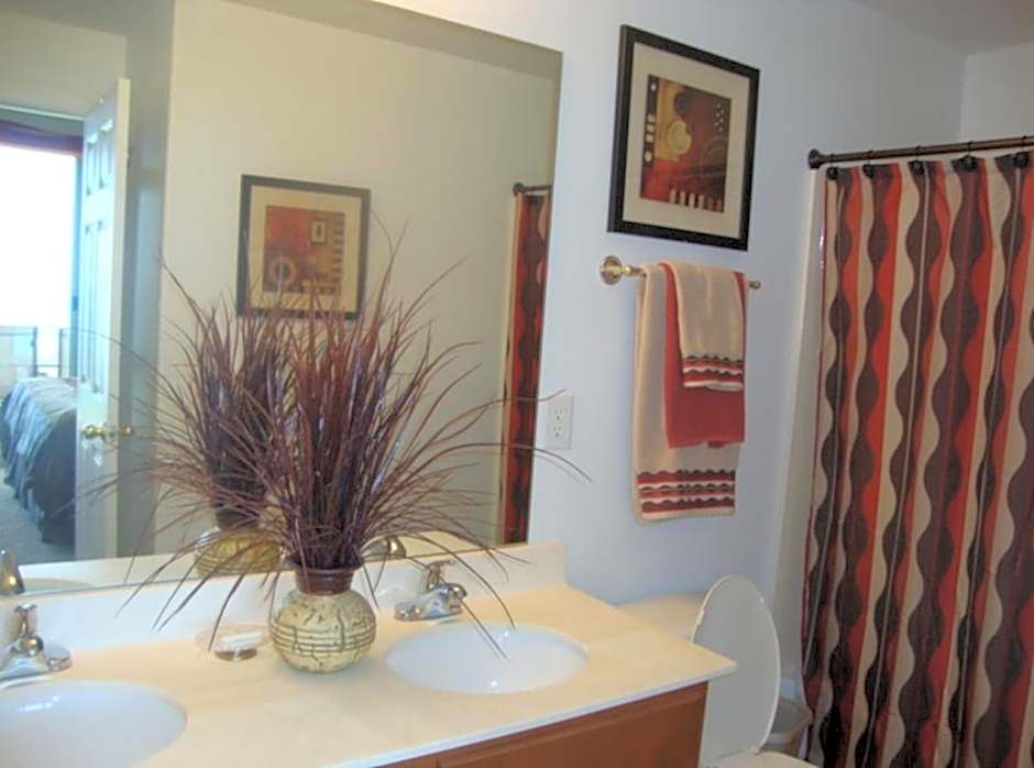 Ocean Reef 2 bedroom/2 bath!