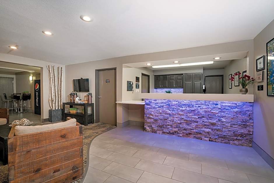 Super 8 by Wyndham Spirit Lake/Okoboji