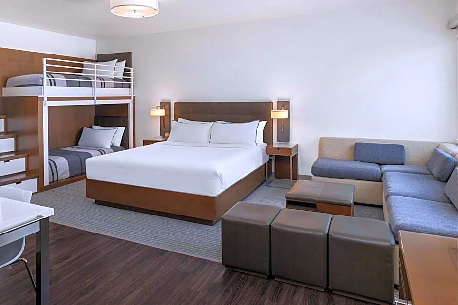 Element Fargo