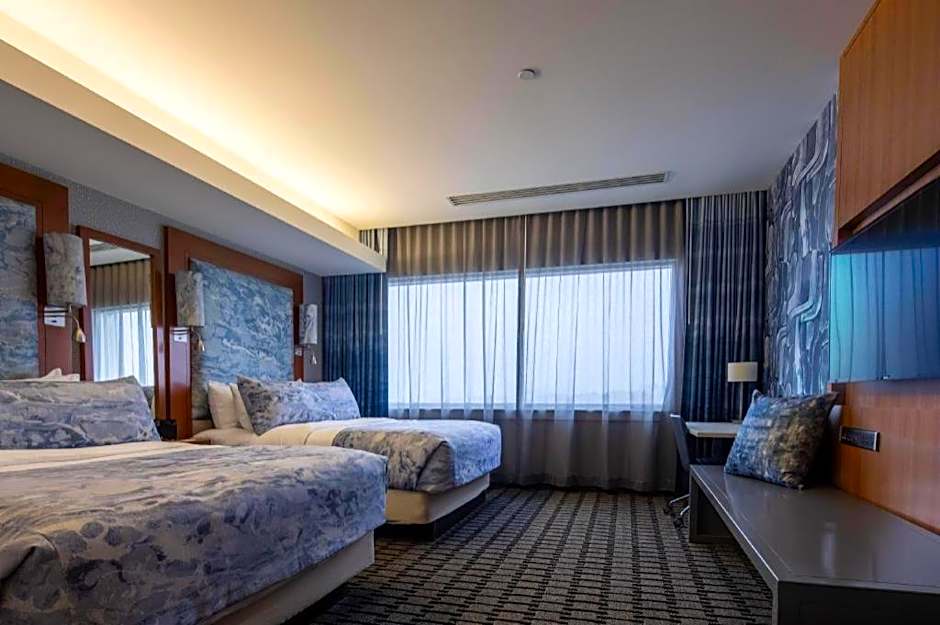 The Hotel At Kirkwood Center