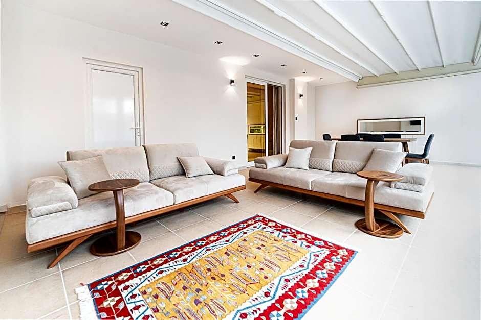 Golden Pars Hotel