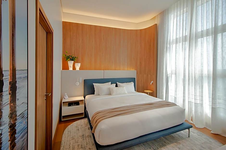Photo 1 of 7 of 1 King Bed Suite
