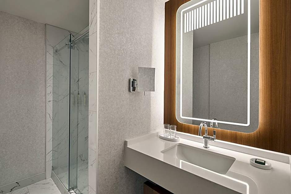 Hotel Cleveland Autograph Collection