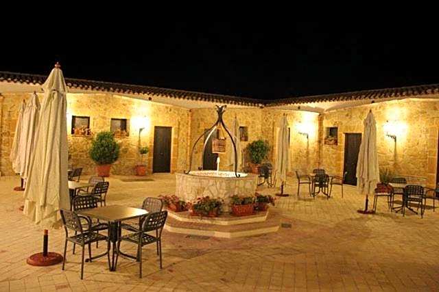 Don Giovanni Hotel