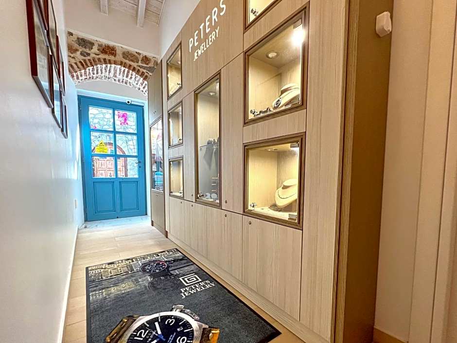 PortaDelMare deluxe suites
