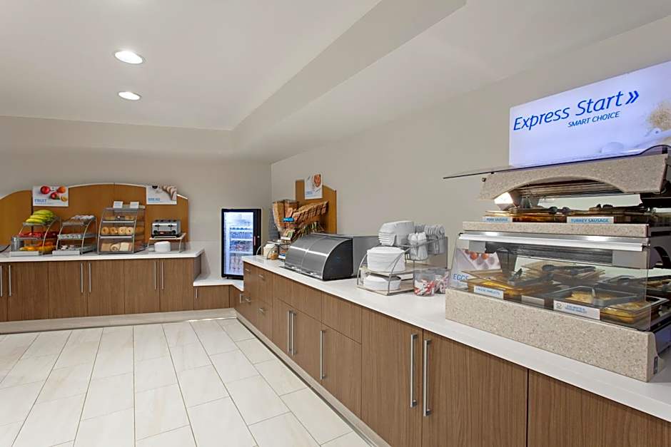 Holiday Inn Express West Los Angeles-Santa Monica By IHG