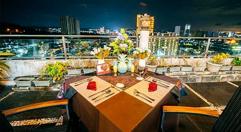 Kings Hotel Nagoya Batam