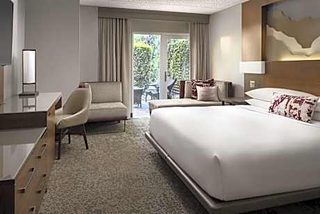Suite, Bedroom 1: 1 King, Bedroom 2: 1 King, Non-Private Sofa Bed