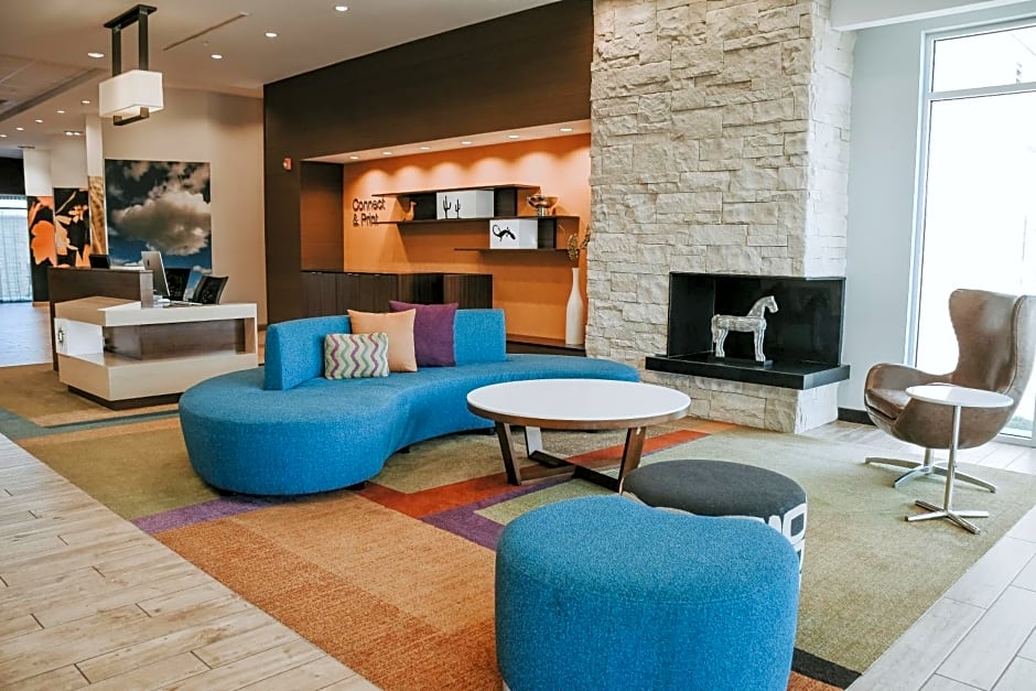 Fairfield Inn & Suites by Marriott Lincoln Airport