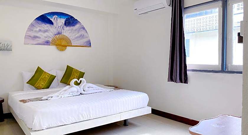 Remember @ Phuket Town Hostel