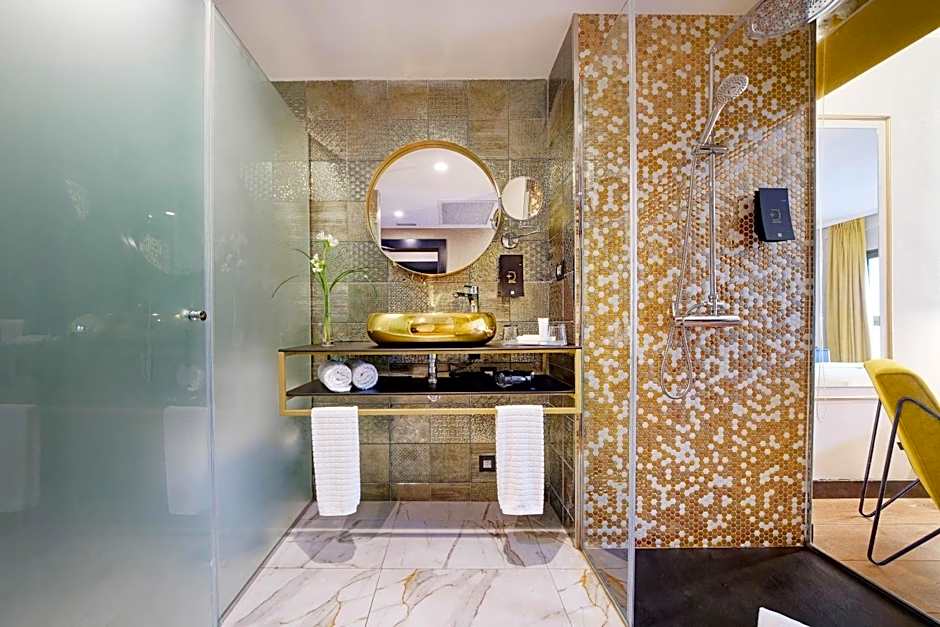 Design Plus Bex Hotel