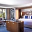 Renaissance by Marriott Izmir Hotel