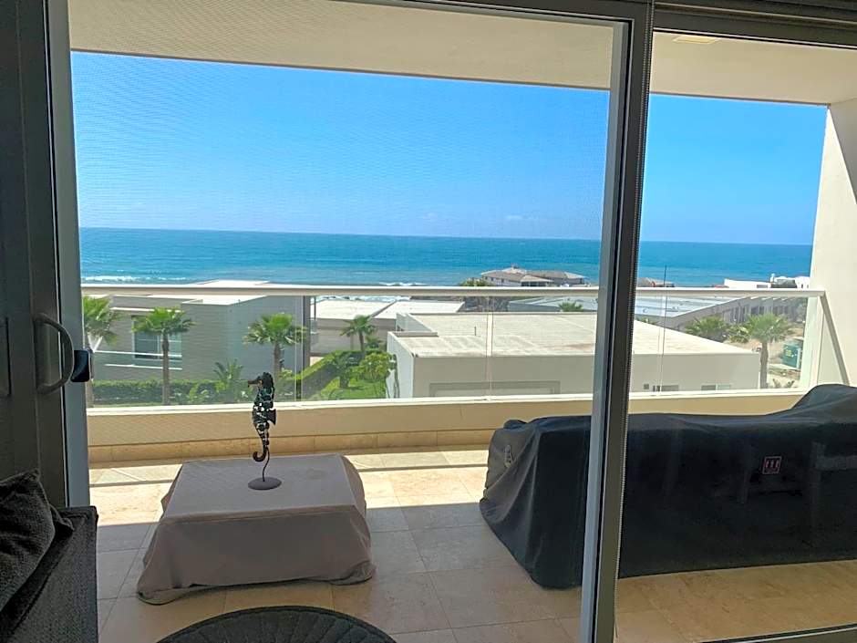 La Jolla Excellence, Exclusive Front Beach!