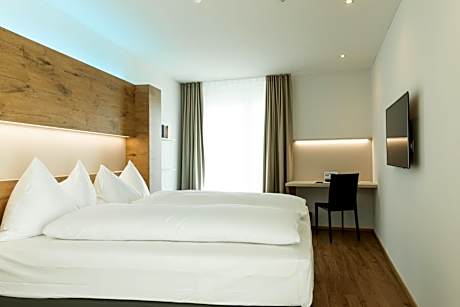 Jet Hotel Zurich Airport