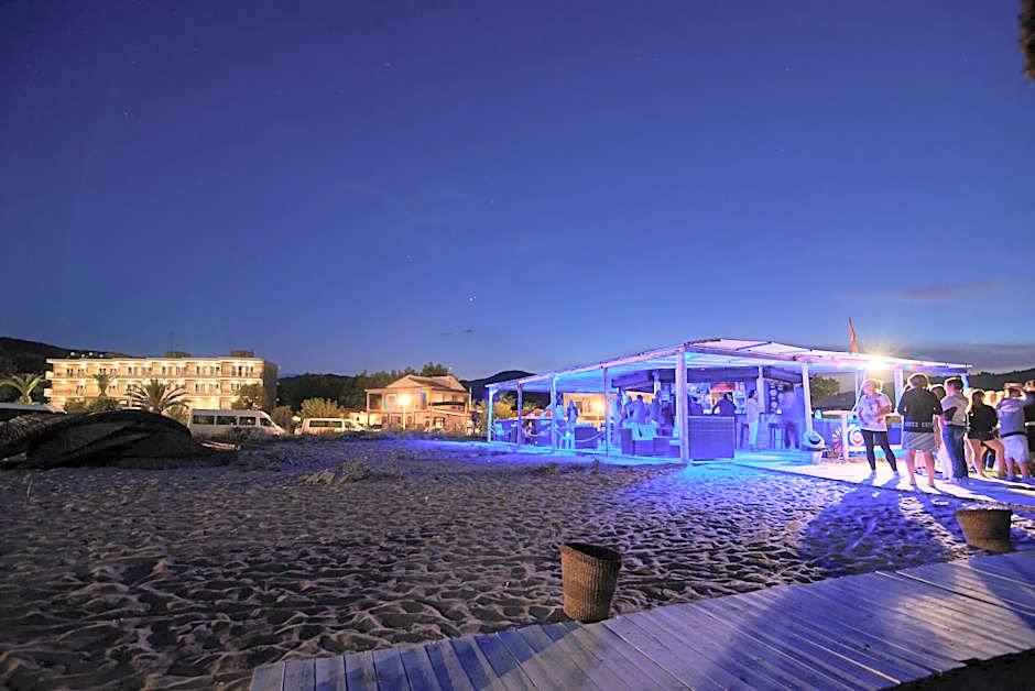 Hotel Sarti Beach