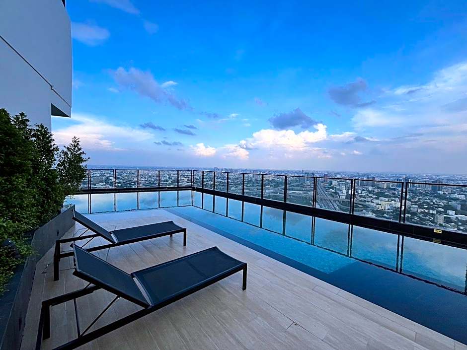 Cassia Rama 9 Bangkok