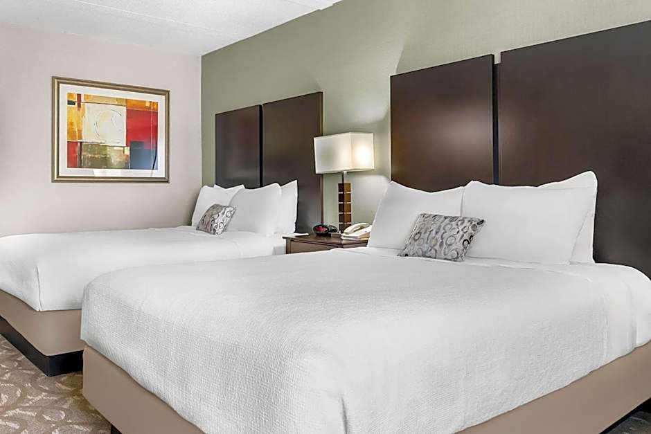 Best Western Okemos/East Lansing Hotel & Suites