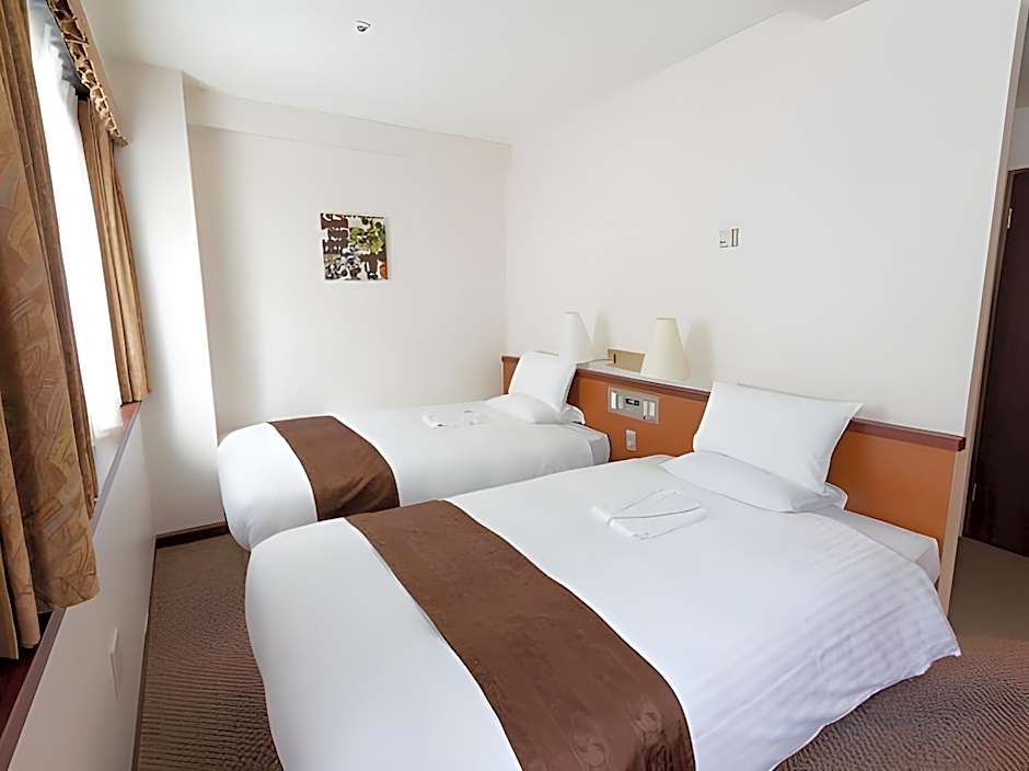 TOYOHOTEL