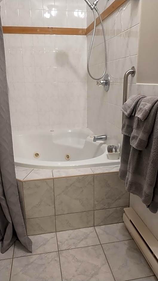 Auberge Vue d'la Dune - Dune View Inn