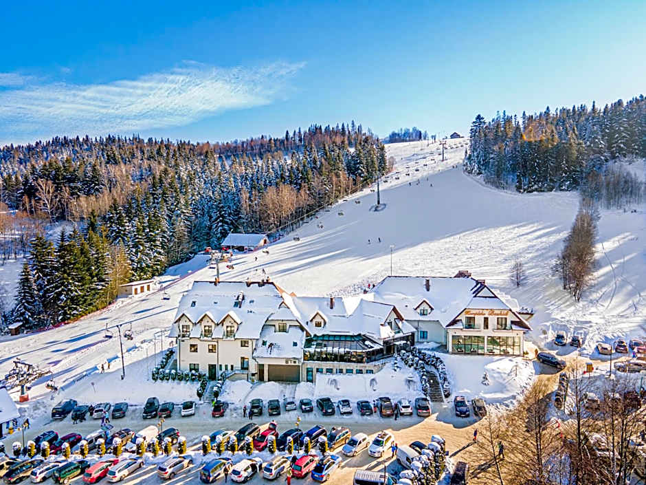 Hotel Kompleks Beskid z basenem i stokiem narciarskim - blisko Babiej Góry