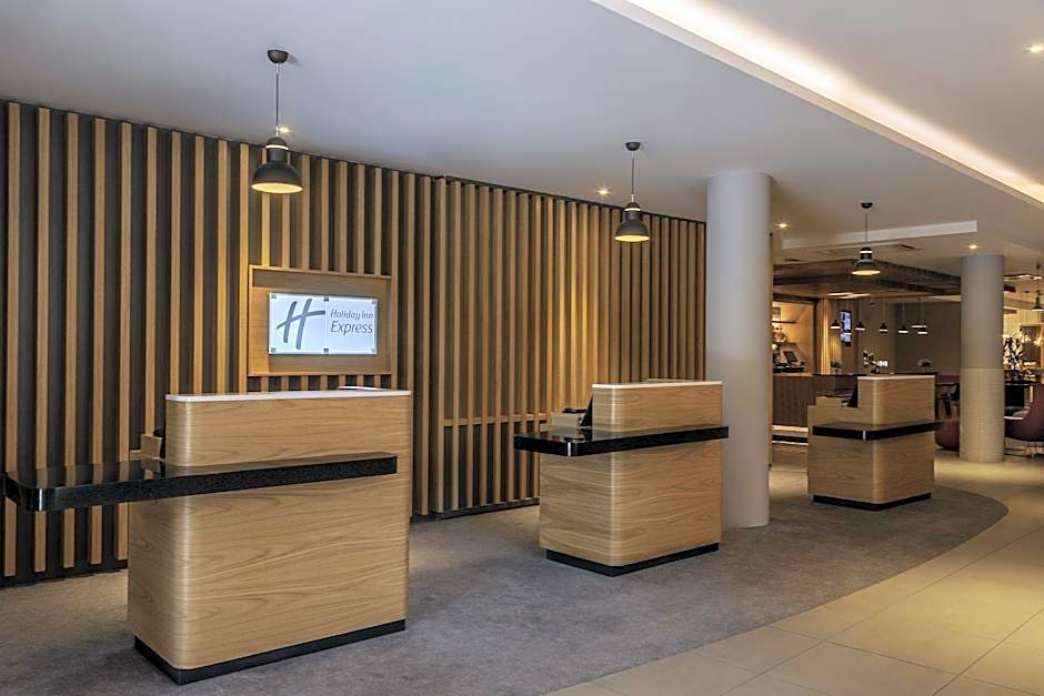 Holiday Inn Express Dublin-Airport By IHG