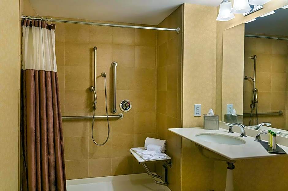 DoubleTree By Hilton Los Angeles Downtown