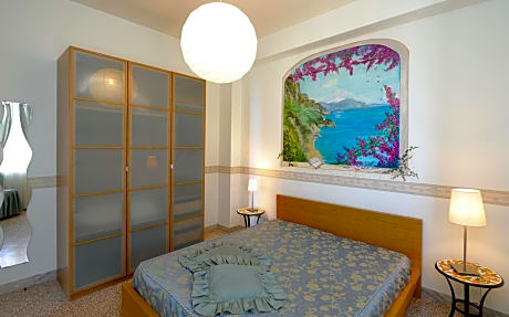 1 Bedroom Apartment, Sea View