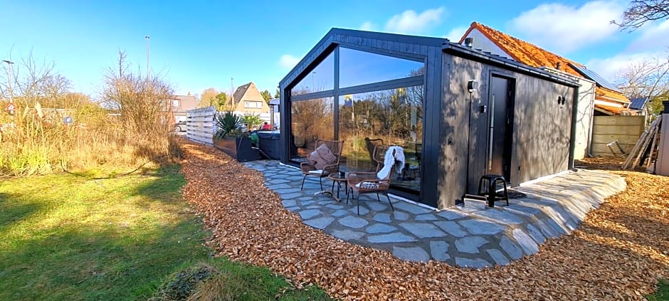 B&B het duinhuisje met jacuzzi, gratis parkeren, 2 fietsen te leen, airco