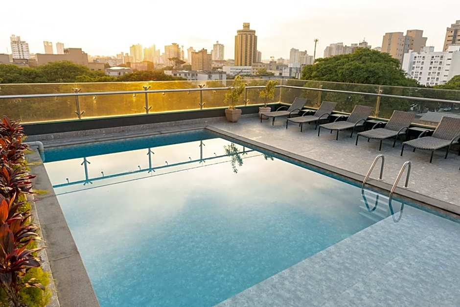 Del Rey Quality Hotel