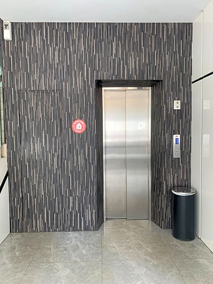 Vaccinated Staff - OYO 676 Hotel Osaka