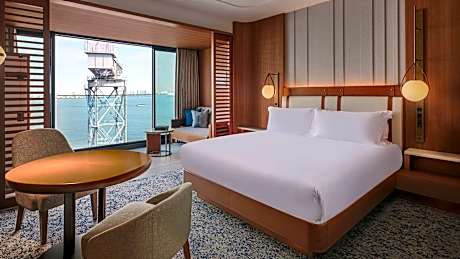 1 King Classic Club Lounge Access Yokohama Harbour View