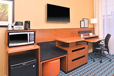 Guest Room, 1 King