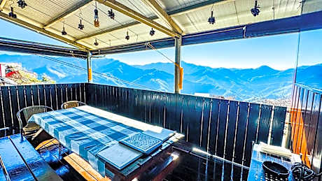 Quadruple Room with Terrace