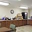 Country Inn & Suites by Radisson Bismarck Waterpark