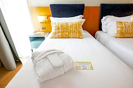 Premium Twin Room