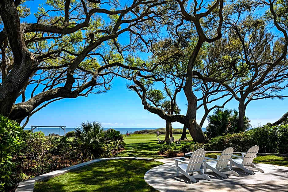 Beachview Club Hotel