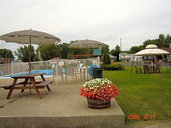 The Gables Inn