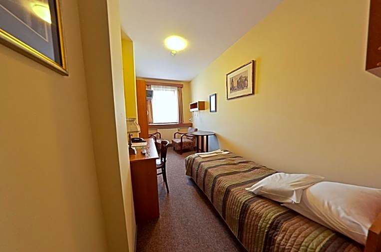 Hotel Alef