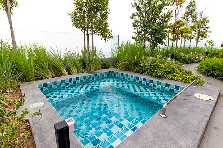 Eko Cheras Premium Suite