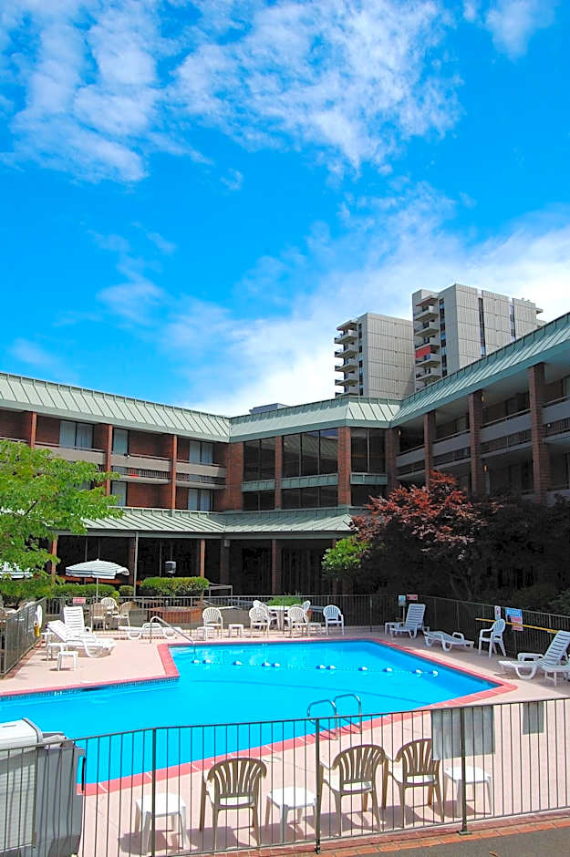 University Place Hotel