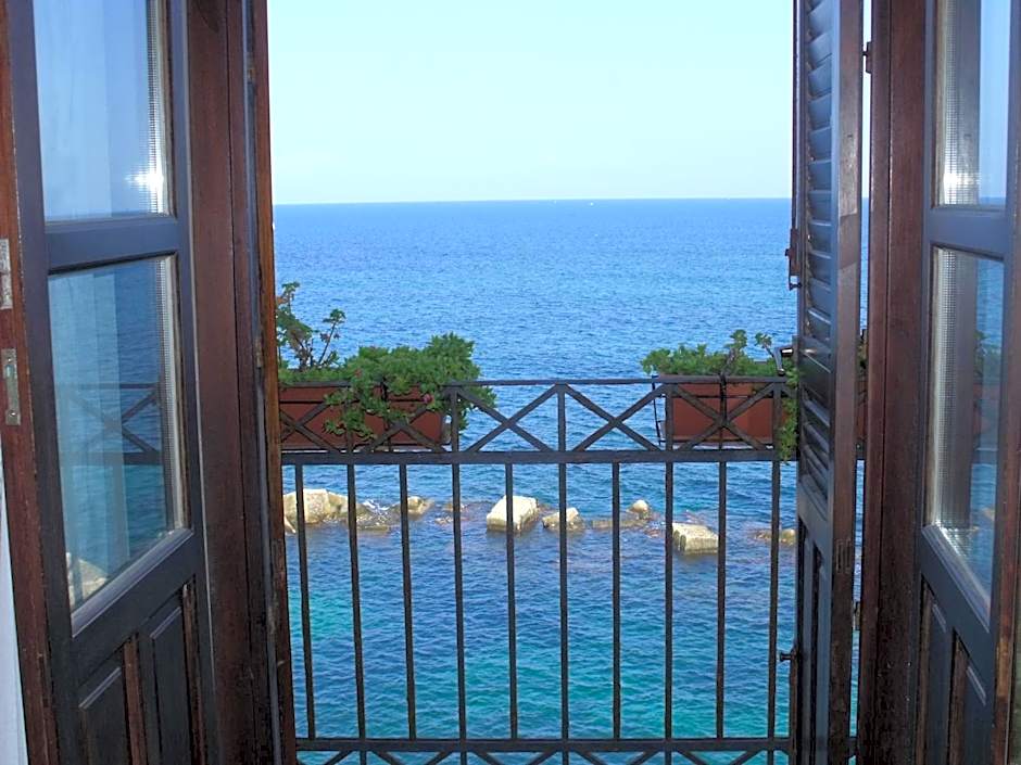 Domus Mariae Albergo