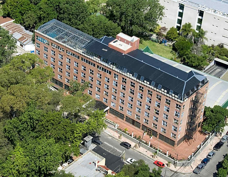 Ramada by Wyndham Buenos Aires