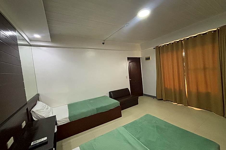 Yellowbell Hotel