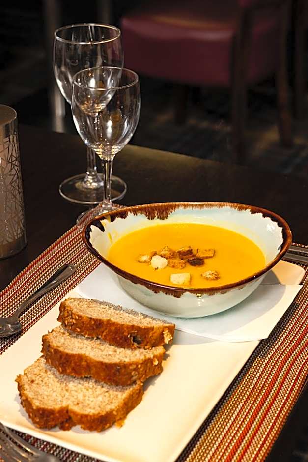 The Lakeside Hotel & Leisure Centre