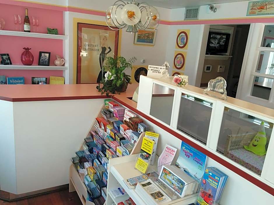 Pink Champagne Motel