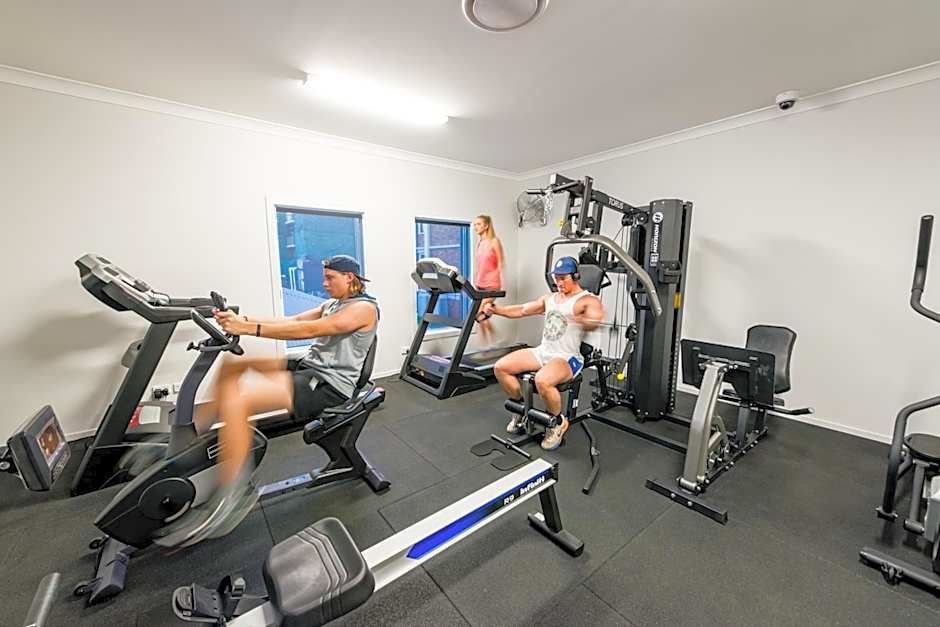 Athena Motel Apartments