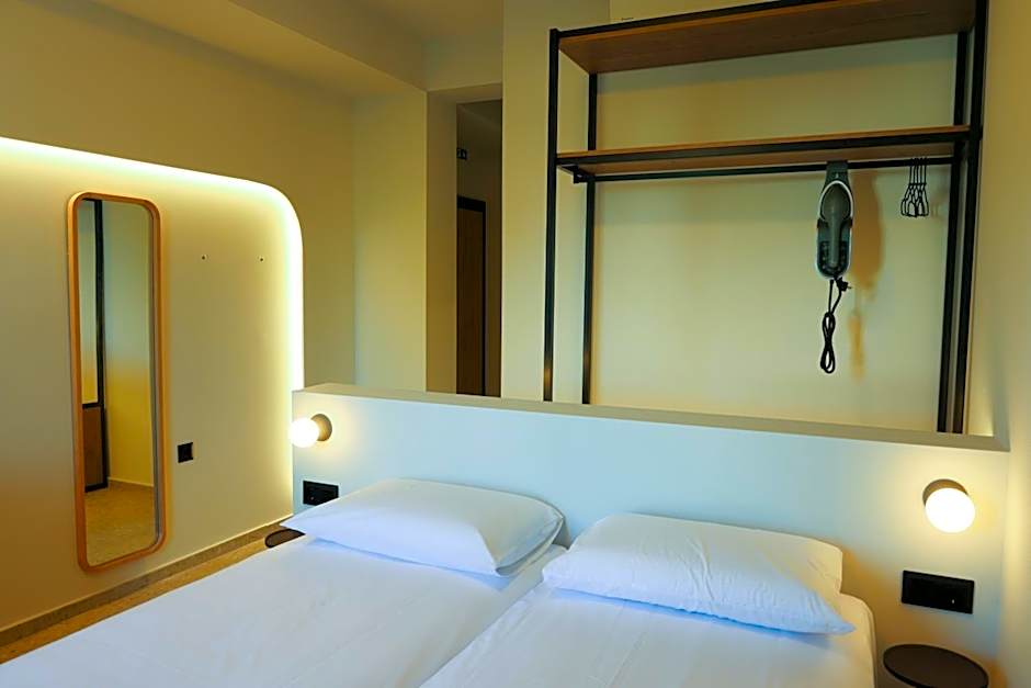 Uphill Unique Boutique Suites